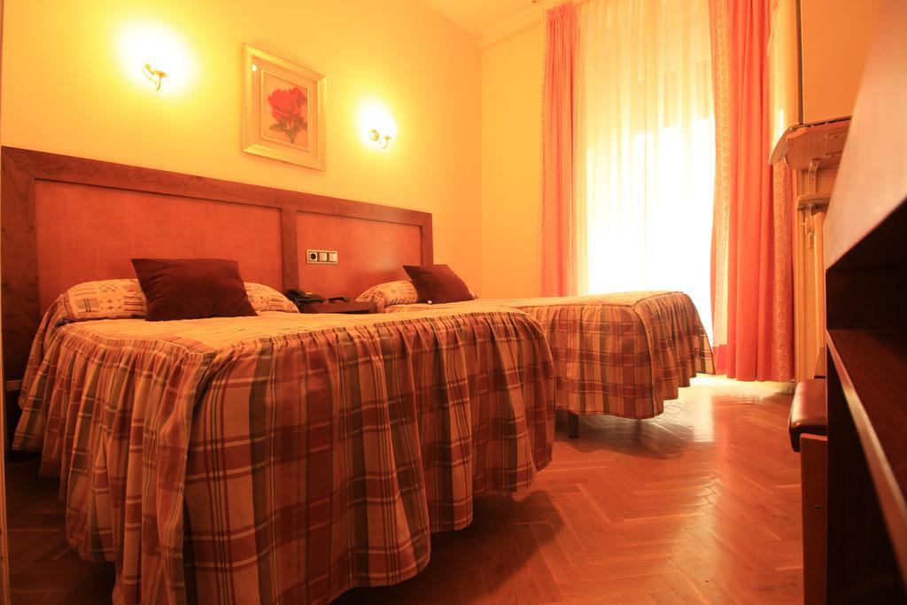 Hostal Greco Gran Via Madrid Exteriér fotografie