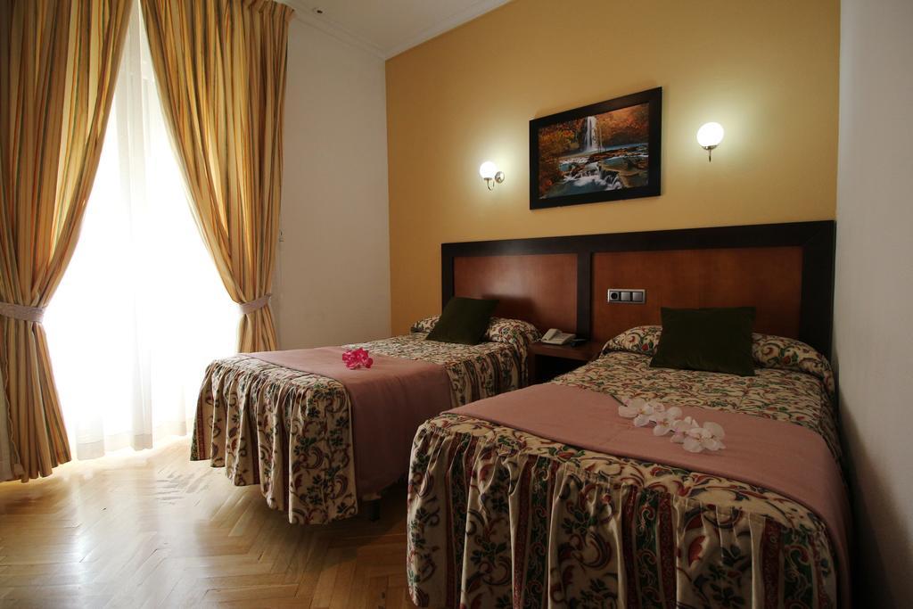 Hostal Greco Gran Via Madrid Exteriér fotografie