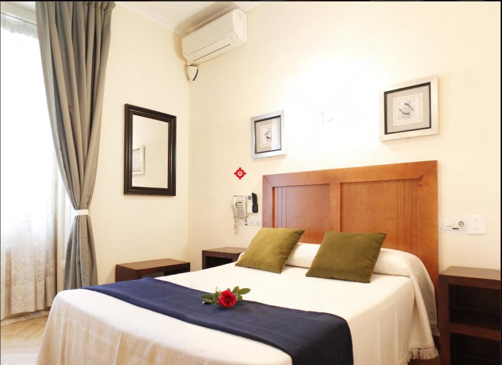Hostal Greco Gran Via Madrid Exteriér fotografie