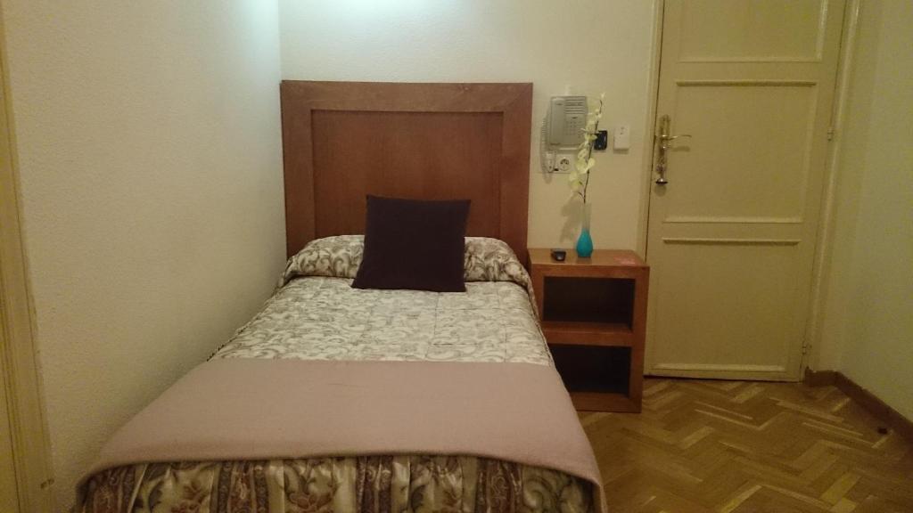 Hostal Greco Gran Via Madrid Pokoj fotografie